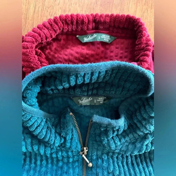 Woolrich Ladies Pair of Vests (2) Size Large. Blue and Red - Picture 3 of 13